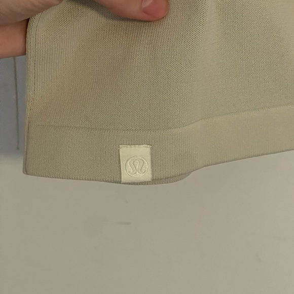 Lululemon Boxy Knit T-Shirt, Size Small - Picture 7 of 8